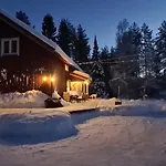Landgard Feriehus, Sentrum, Only A 5 Minutes Drive Homestay