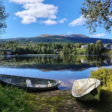 Landgard Feriehus, Sentrum, Only A 5 Minutes Drive Rum i privatbostad