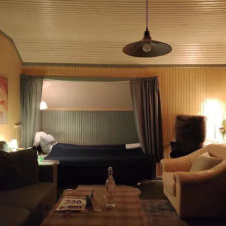 Landgard Feriehus, Sentrum, Only A 5 Minutes Drive Δωμάτια σε οικογενειακή κατοικία *