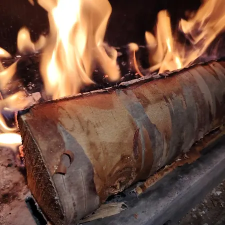 Landgard - Sentrum Only A 5 Minutes Drive Following Our Flat Main Road Трисиль