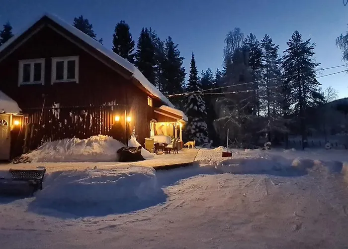 Landgard Feriehus, Sentrum, Only A 5 Minutes Drive Homestay szállás