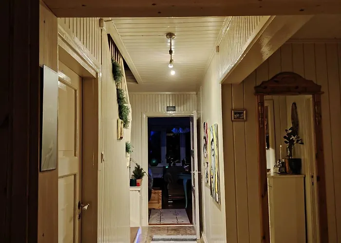 Landgard Feriehus, Sentrum, Only A 5 Minutes Drive Homestay szállás *