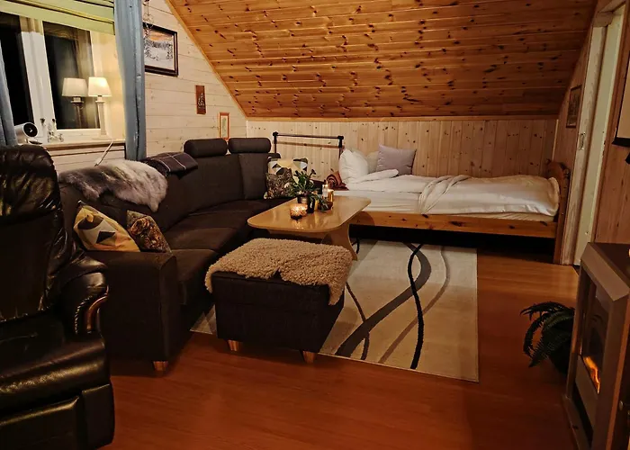 Landgard - Sentrum Only A 5 Minutes Drive Following Our Flat Main Road