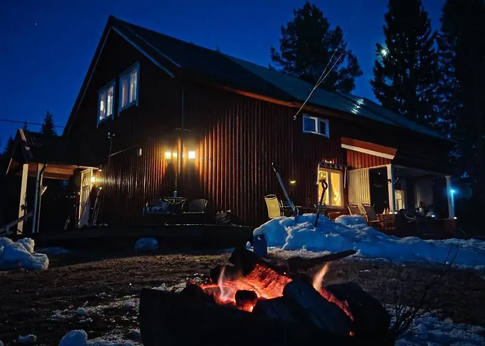 Landgard Feriehus, Sentrum, Only A 5 Minutes Drive Homestay szállás