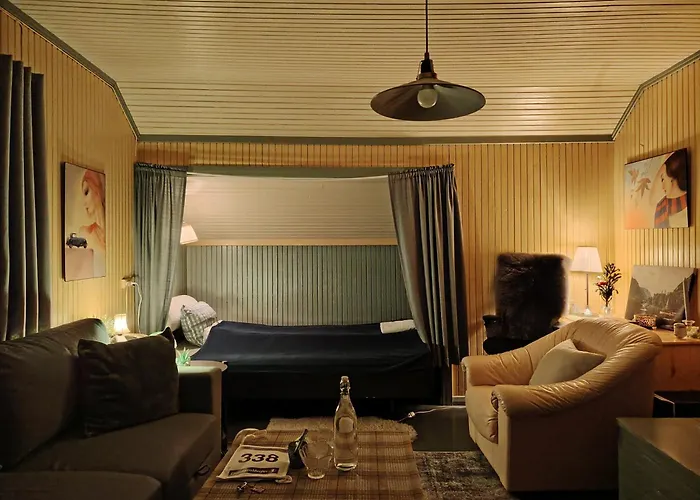 Landgard - Sentrum Only A 5 Minutes Drive Following Our Flat Main Road Проживание в семье *